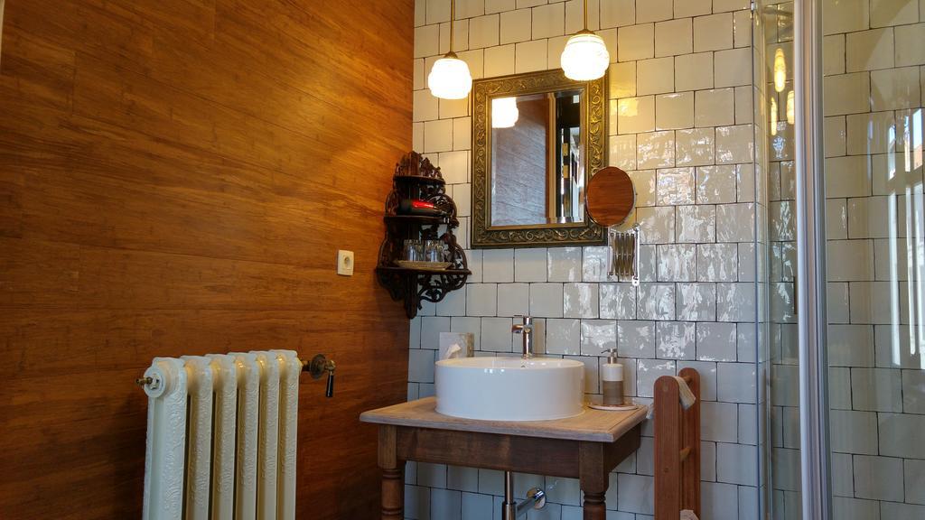 Bed & Breakfast Exterlaer Anvers Oda fotoğraf